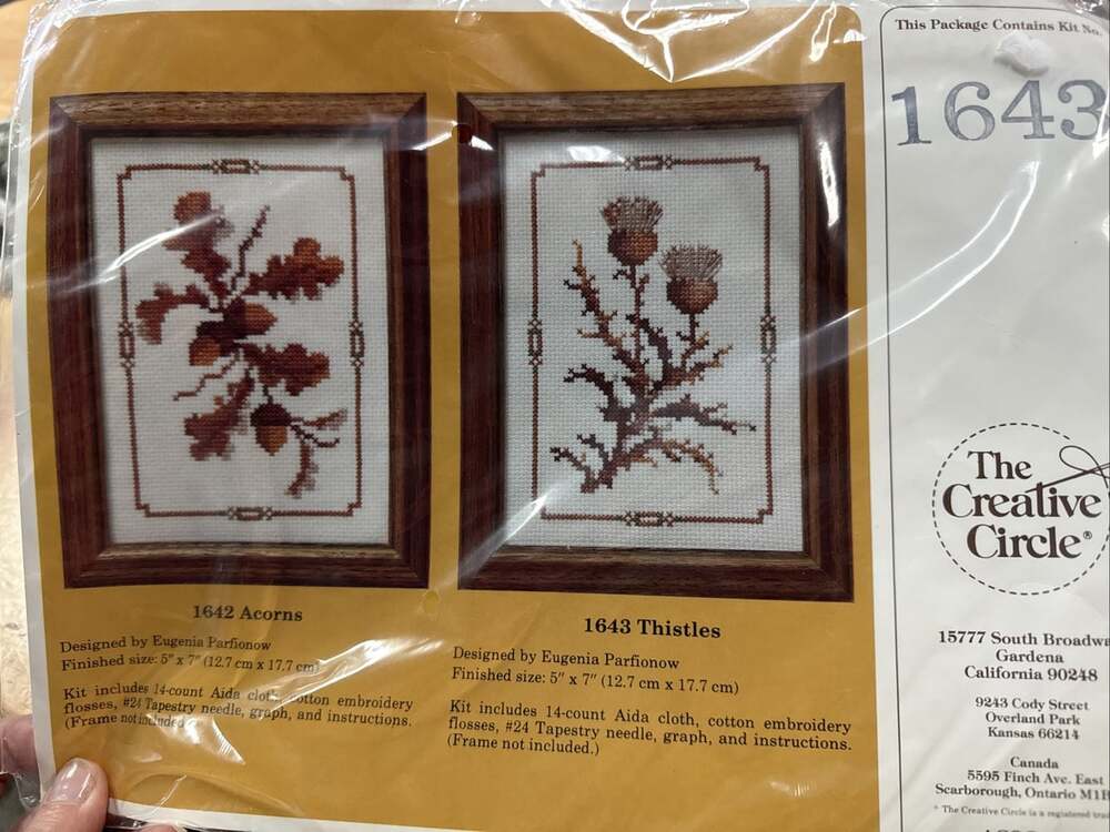 The Creative Circle #1642 "Acorns" Counted Cross Stitch Kit B1